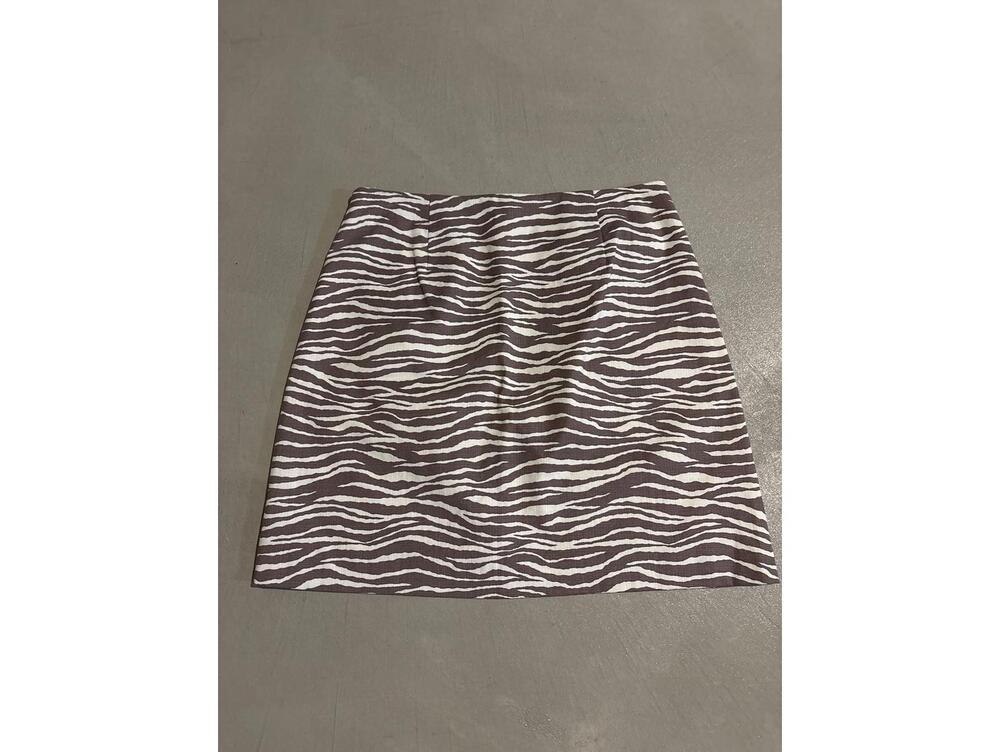 LOFT Zebra Print Mini Skirt Size 6 - Picture 2 of 4
